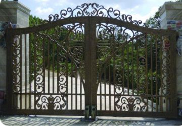 八字開(kāi)平開(kāi)門電機(jī)工程案例